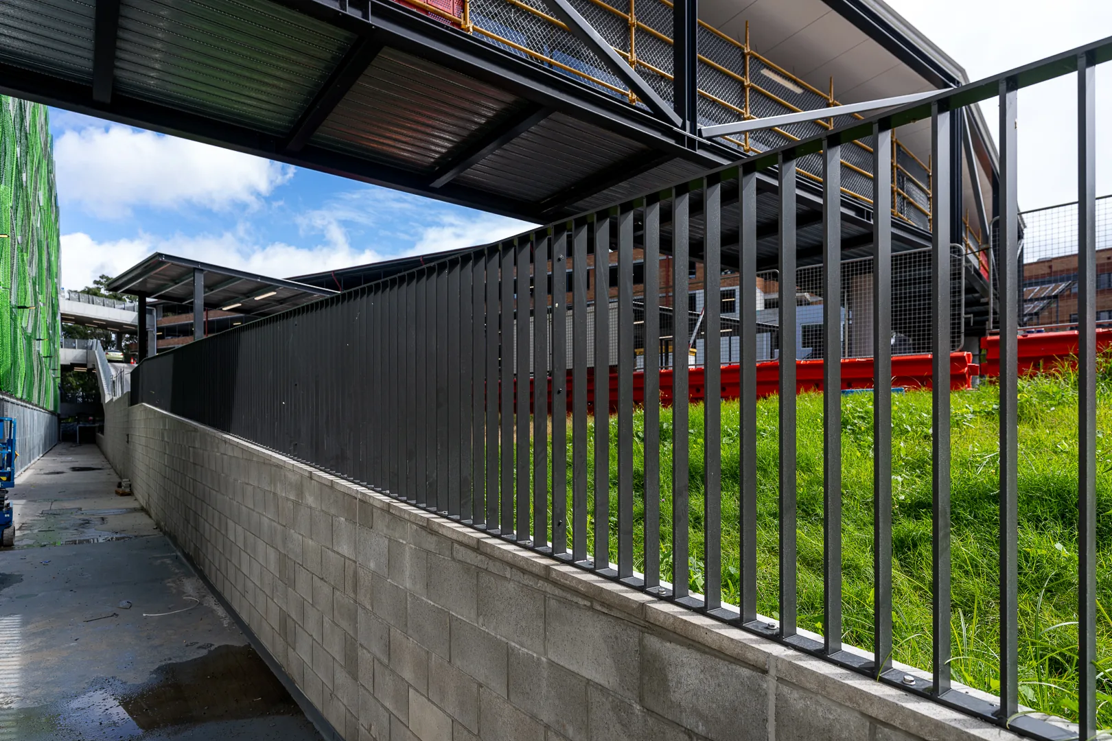 Aluminium batten balustrade to a ramp edge, The Prince Charles Hospital